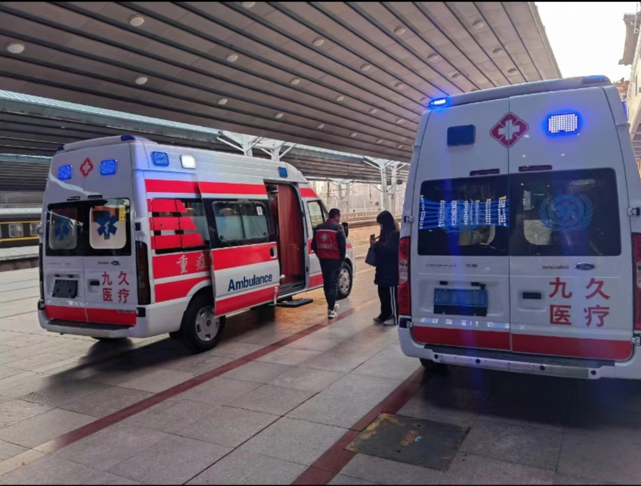 丹江口市救护车长途转运